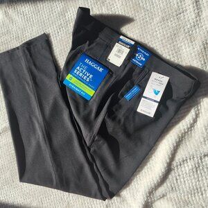 Haggar Men’s Performance Pants – The Active Series – Straight Fit Size 42W x 32L